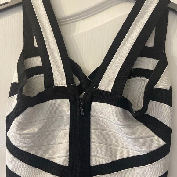 Herve Leger dress - Picture 4 of 7